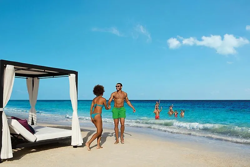 מלון פוארטו מורלוס Breathless Riviera Cancun - Adults Only