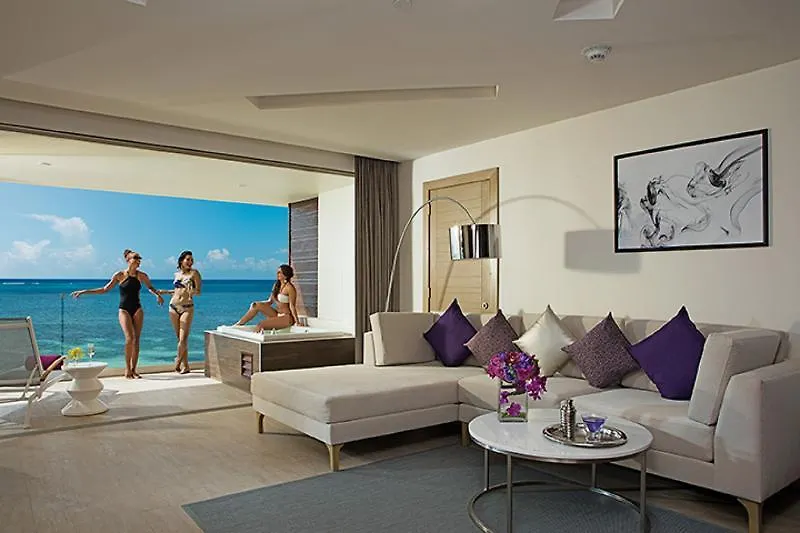 פוארטו מורלוס Breathless Riviera Cancun - Adults Only 5*, פוארטו מורלוס